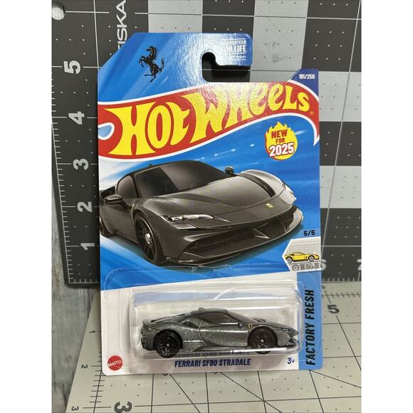 2025 Hot Wheels Ferrari SF90 Stradale - Gray - Picture 1 of 6